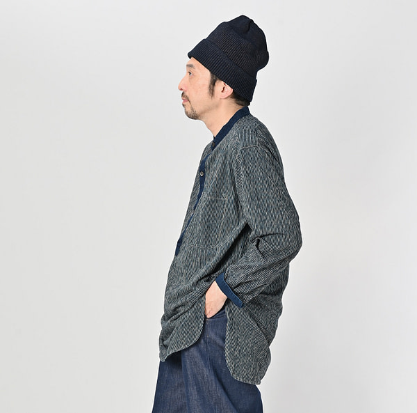 Indigo Hickory Tenjiku Grandpa Pull Shirt Male Model