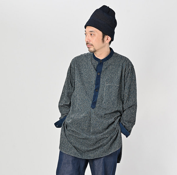 Indigo Hickory Tenjiku Grandpa Pull Shirt Male Model