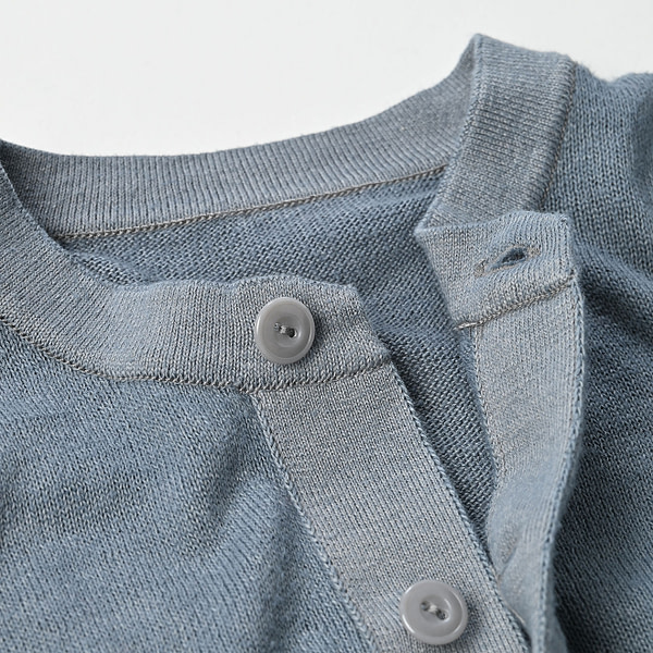 Plant Dyed Whole Super Gauze 908 Henley Detail