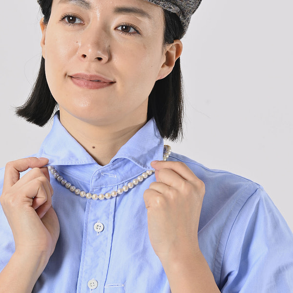 Supima OX 908 Loafer Shirt Female Model