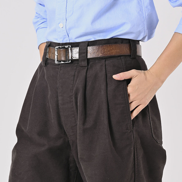 Moleskin 908 Peg Top Pants Detail