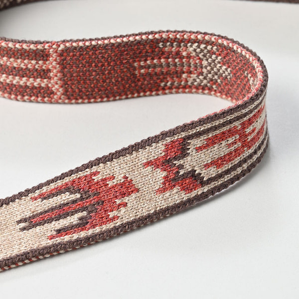 Native Knit Belt Charcoal Detail