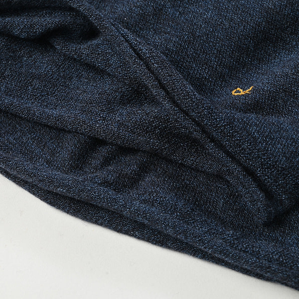 Plant Dyed Cashmere Super Gauze Muffler Detail