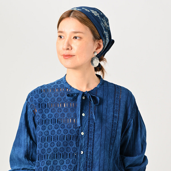 Ai Doama Hira Cutwork Blouse Female Model
