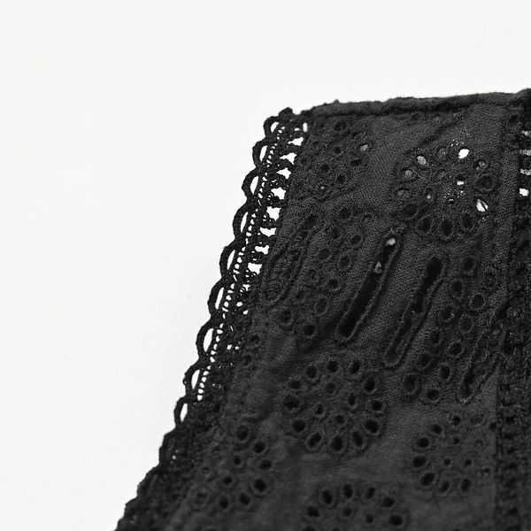 Doama Hira Cutwork Camisole Detail
