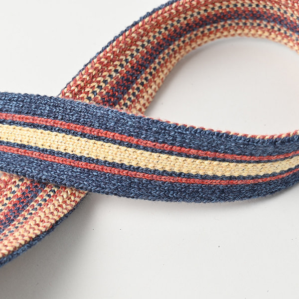 Surf Hula Girl Jacquard Shoulder Bag Detail