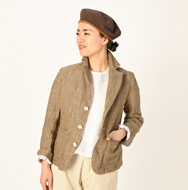 Linen Tweed Square Jacket Female Model