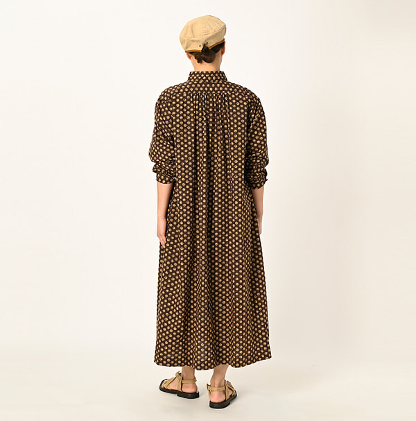Cigar Dot Print Dress Female Model