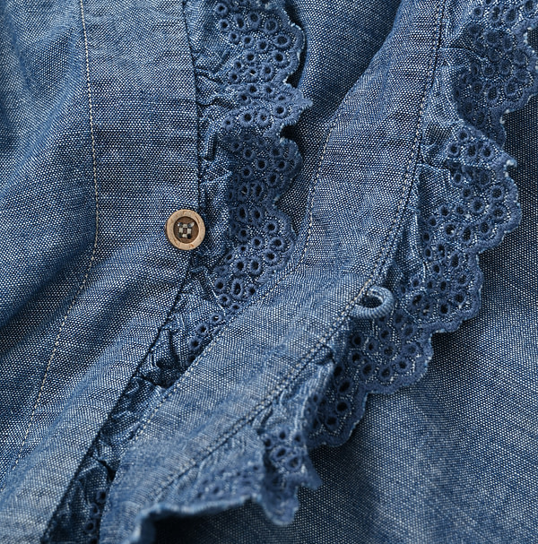 Dungaree Cotton Cutwork Cache-coeur Blouse Detail