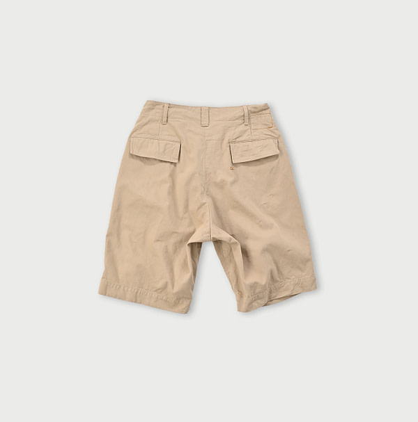Okome Chino Chi-rgo Shorts Back