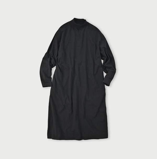 Dozume Tenjiku Yock Neck Dress Black