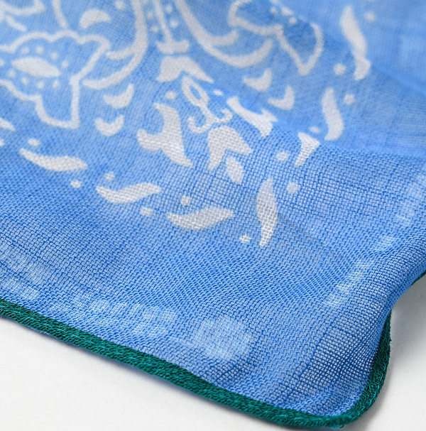 Gauze Momisley Bandana Detail