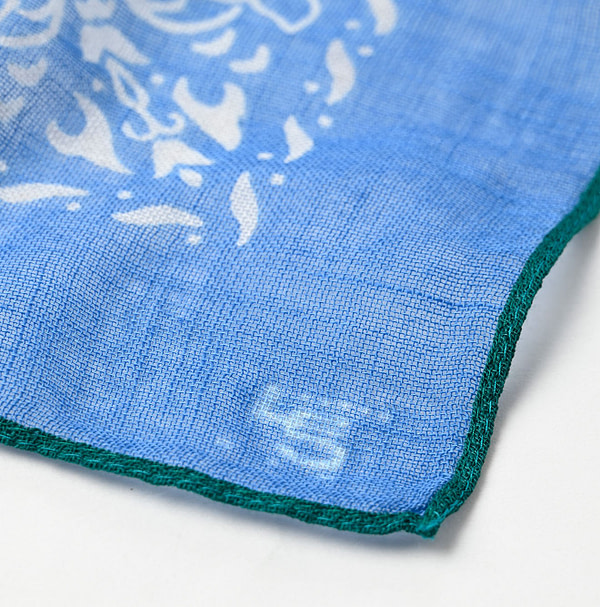 Gauze Momisley Bandana Detail