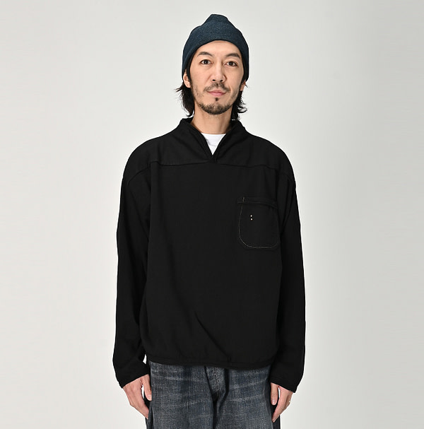 Dekoboko Tenjiku 908 Outer T-shirt Male Model