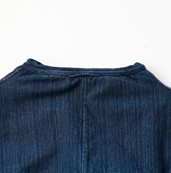 Indigo Dekoboko Tenjiku 908 Outer T-shirt Jyu Detail