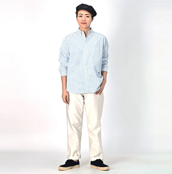 No.180 Miko 908 Ocean Button Down Shirt Female Model