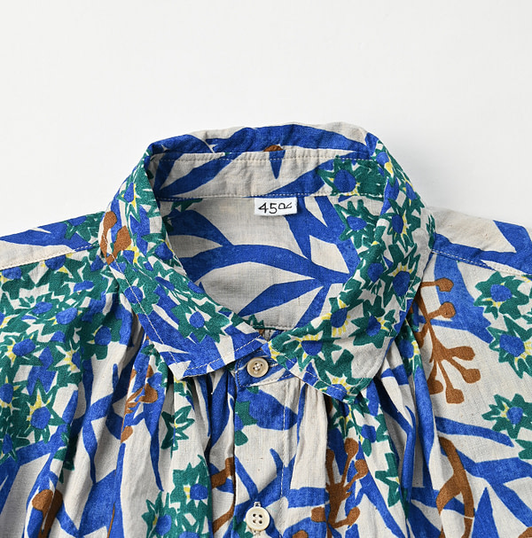 Aster Print Kushukushu Blouse Detail