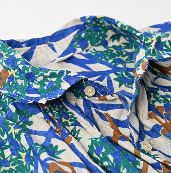 Aster Print Kushukushu Blouse Detail