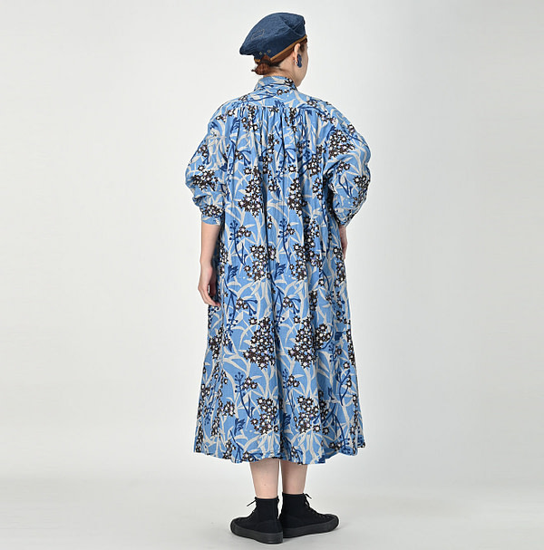 Aster Print Kushukushu Dress Female Model