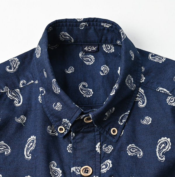 Indigo 504 OX Paisley 908 Loafer Button Down Pull Detail