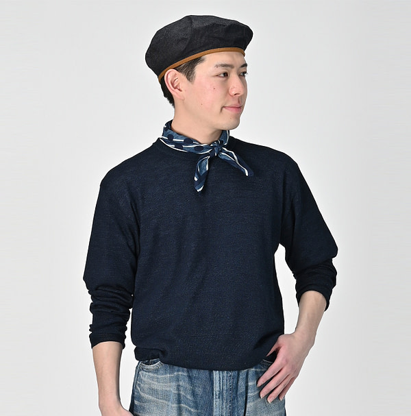 Indigo Whole Super Gauze 908 Crew Male Model