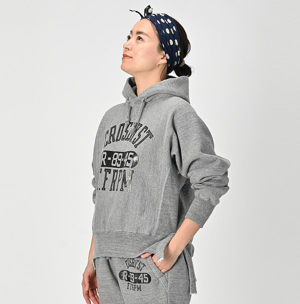 Top Premium Urake 908 Hoodie Female Model