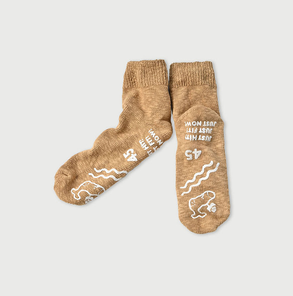 Plant Dye Dozume Tenjiku Socks Wheat