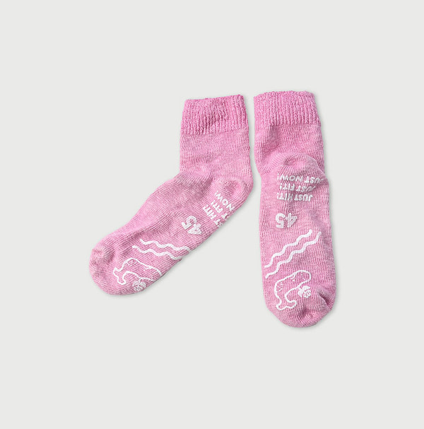 Plant Dye Dozume Tenjiku Socks Cherry Blossom