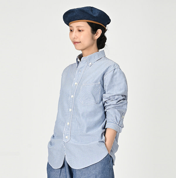 Usu OX Loafer 908 Button Down Shirt Female Model