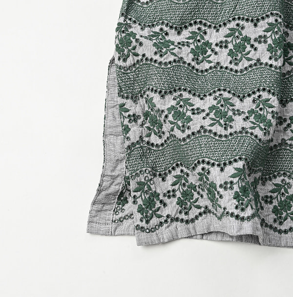 Hakeme Cutwork Dress Detail