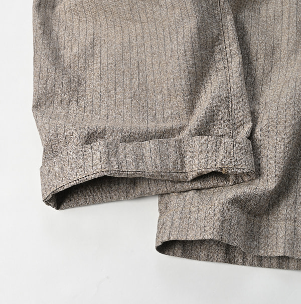 Yorimoku Cotton Tweed Charlotte Baggy Detail