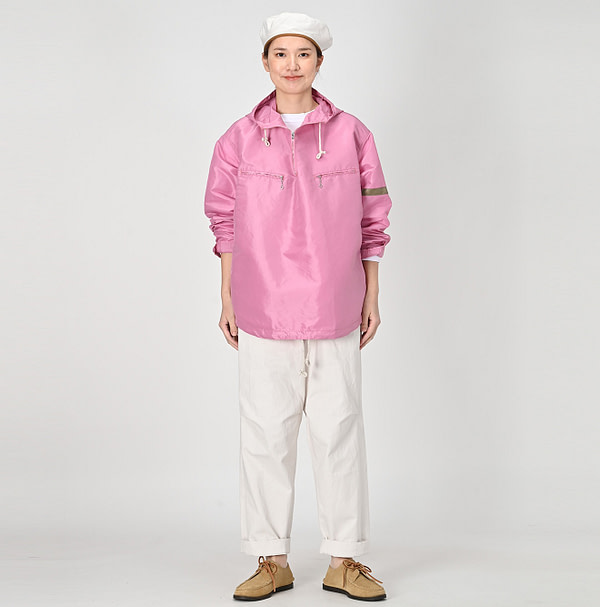 Atsu Nylon 908 Ocean Hood Blouson Female Model