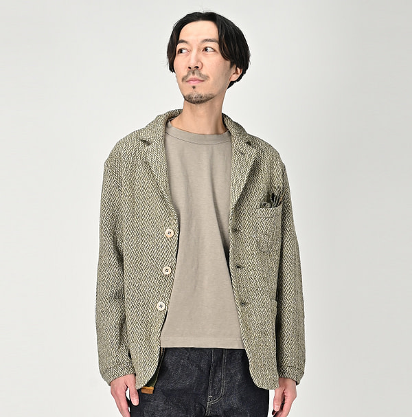 Linen Herringbone 908 Jacket Male Model