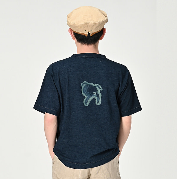 Indigo R Piggy Print 908 T-shirt Nou Male Model