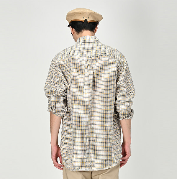 Indian Linen 908 Loafer Button Down Shirt Male Model