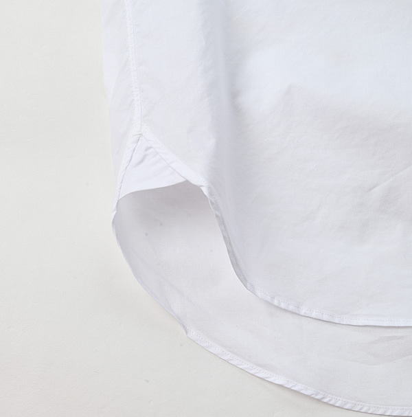 Batiste Pintuck 908 Stand Shirt Detail