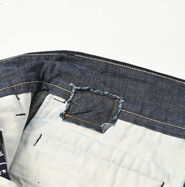 Rai Mugi Denim Charlotte Baggy Detail