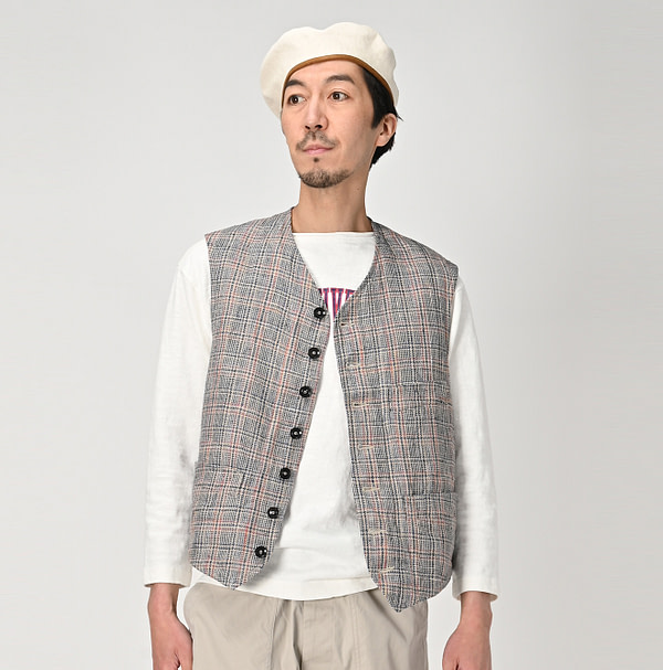 Linen Tweed 908 Vest Male Model