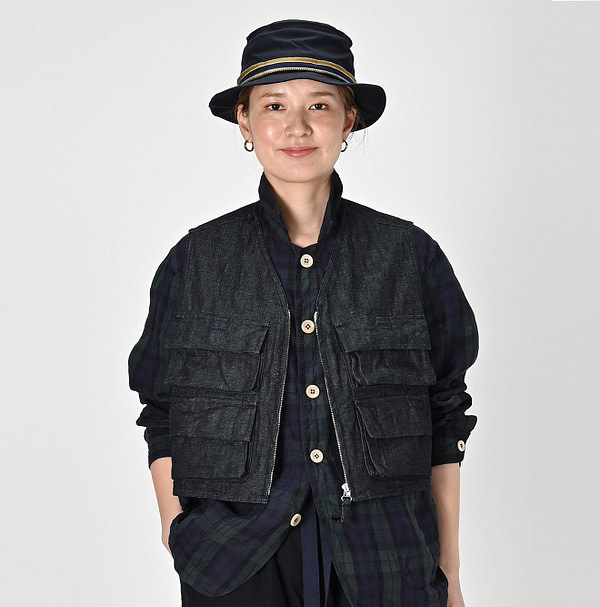 Mon Petite Denim 908 Fisherman Vest Female Model