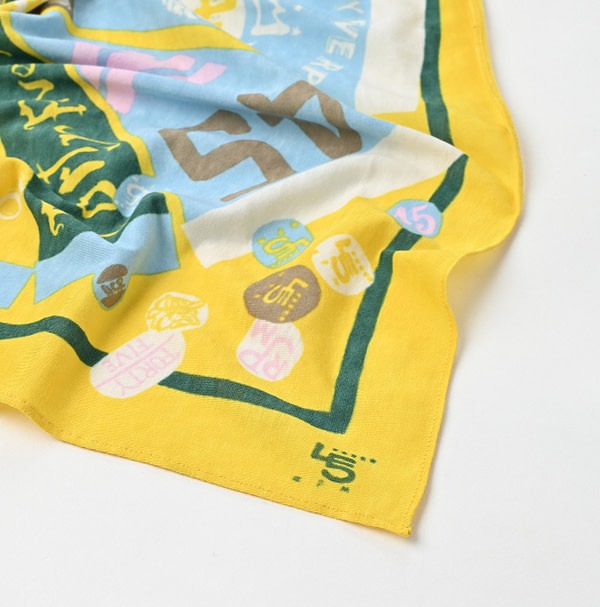 Tenjiku Bull Flag Bandana Detail