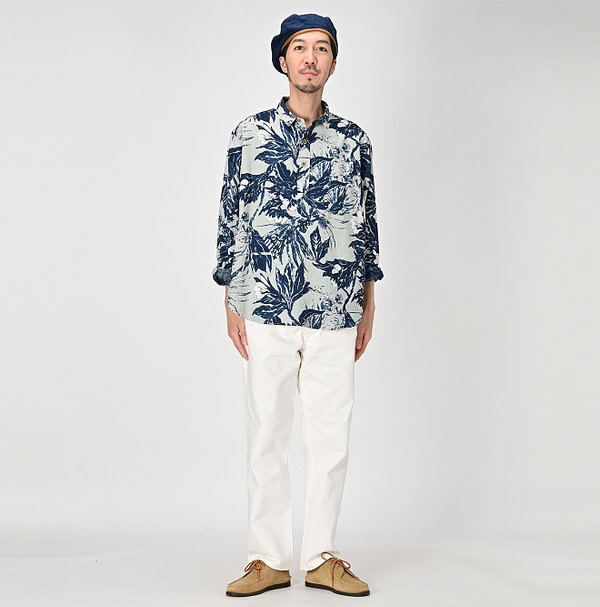 Indigo Eastern Aloha 908 Ocean Petit Collar Pull Shirt Male Model