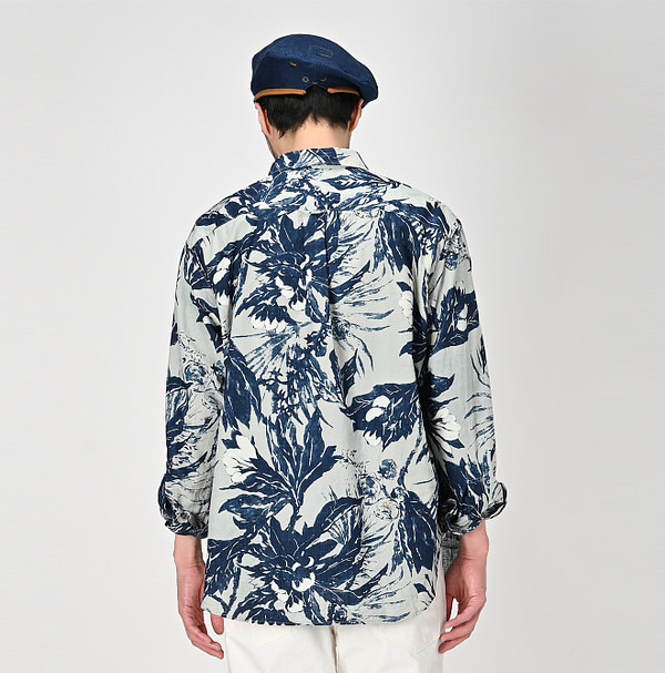 Indigo Eastern Aloha 908 Ocean Petit Collar Pull Shirt Male Model