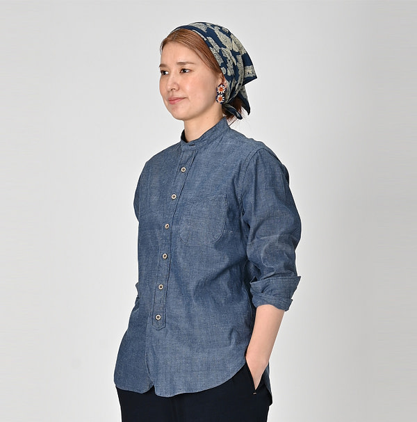 Ai Khadi OX 908 Loafer Stand Shirt Female Model