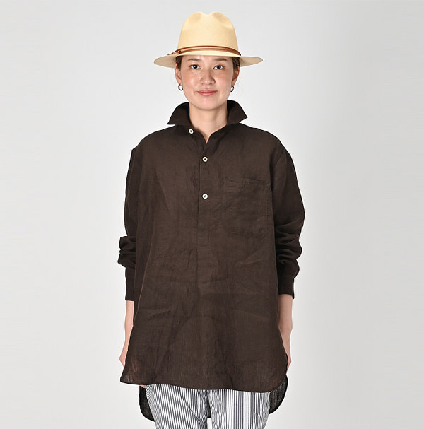 Indian Linen Chambray 908 Grandpa Pull Shirt Female Model