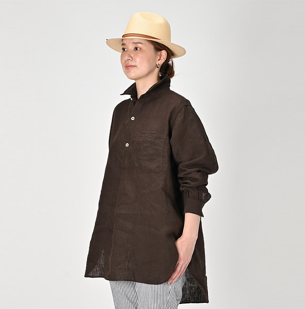 Indian Linen Chambray 908 Grandpa Pull Shirt Female Model