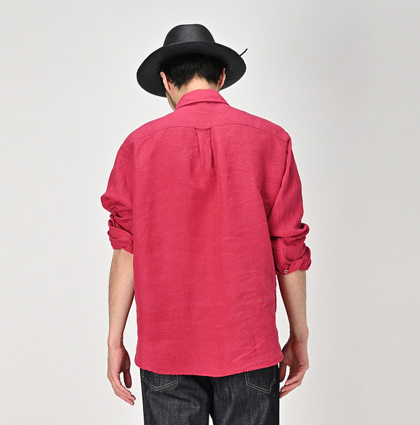 Indian Linen Chambray 908 Petite Collar Ocean Shirt Male Model