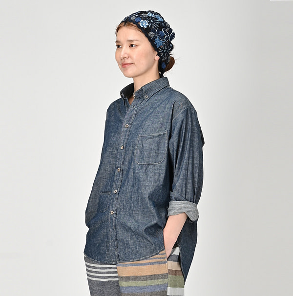 Indigo Dungaree Denim 908 Ocean Button Down Shirt Nou Female Model