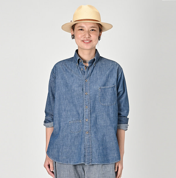 Indigo Dungaree Denim 908 Ocean Button Down Shirt Zyu Female Model