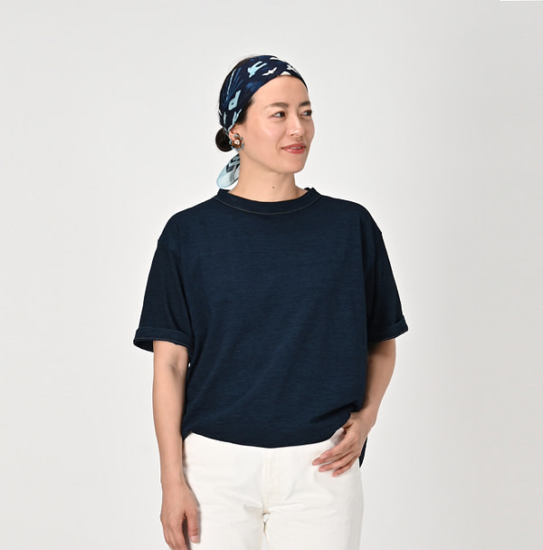 Indigo Tenjiku 908 Ocean T-shirt Female Model