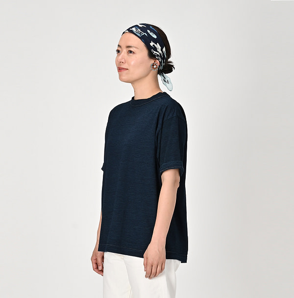 Indigo Tenjiku 908 Ocean T-shirt Female Model